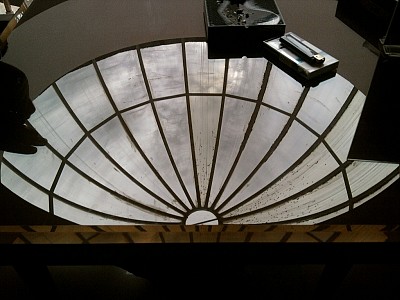 Ինչու է մարդն ապրում աշխարհում