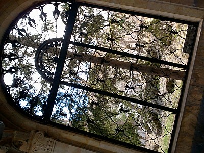 «Дом на Набережной»: анализ предательства