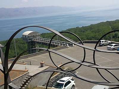 There is a large group of trolls who carry out an order against Armenia